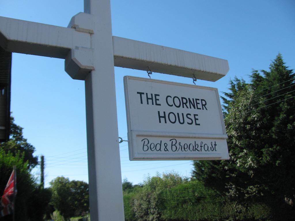 The Corner House Bed & Breakfast Рай Екстериор снимка