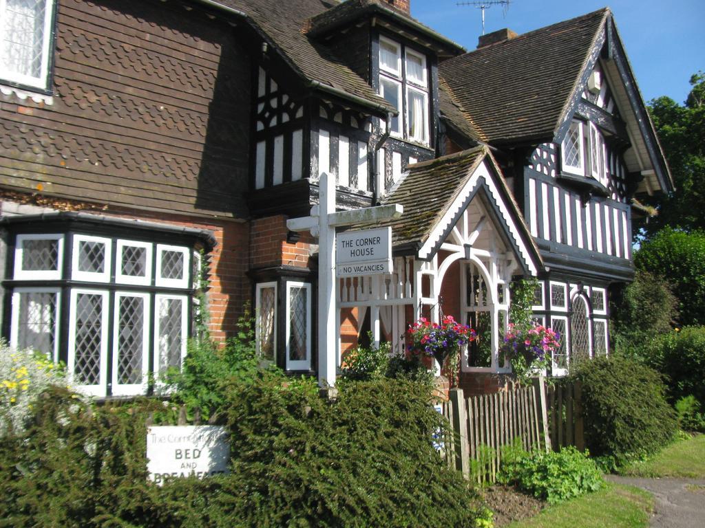 The Corner House Bed & Breakfast Рай Екстериор снимка