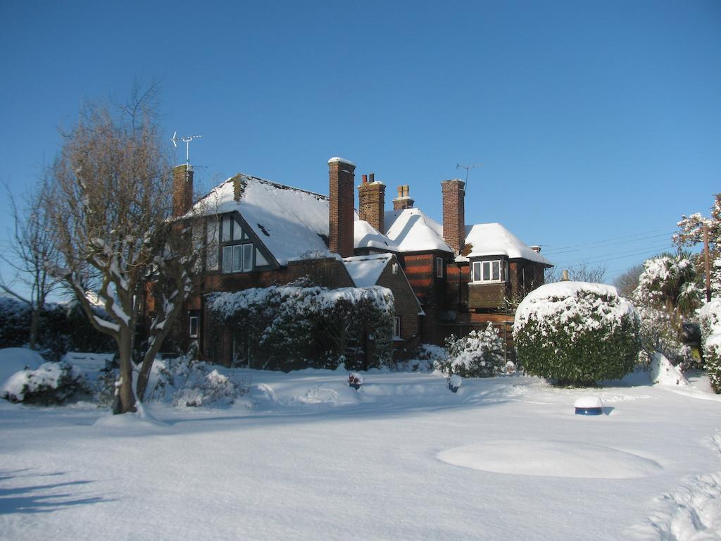 The Corner House Bed & Breakfast Рай Екстериор снимка