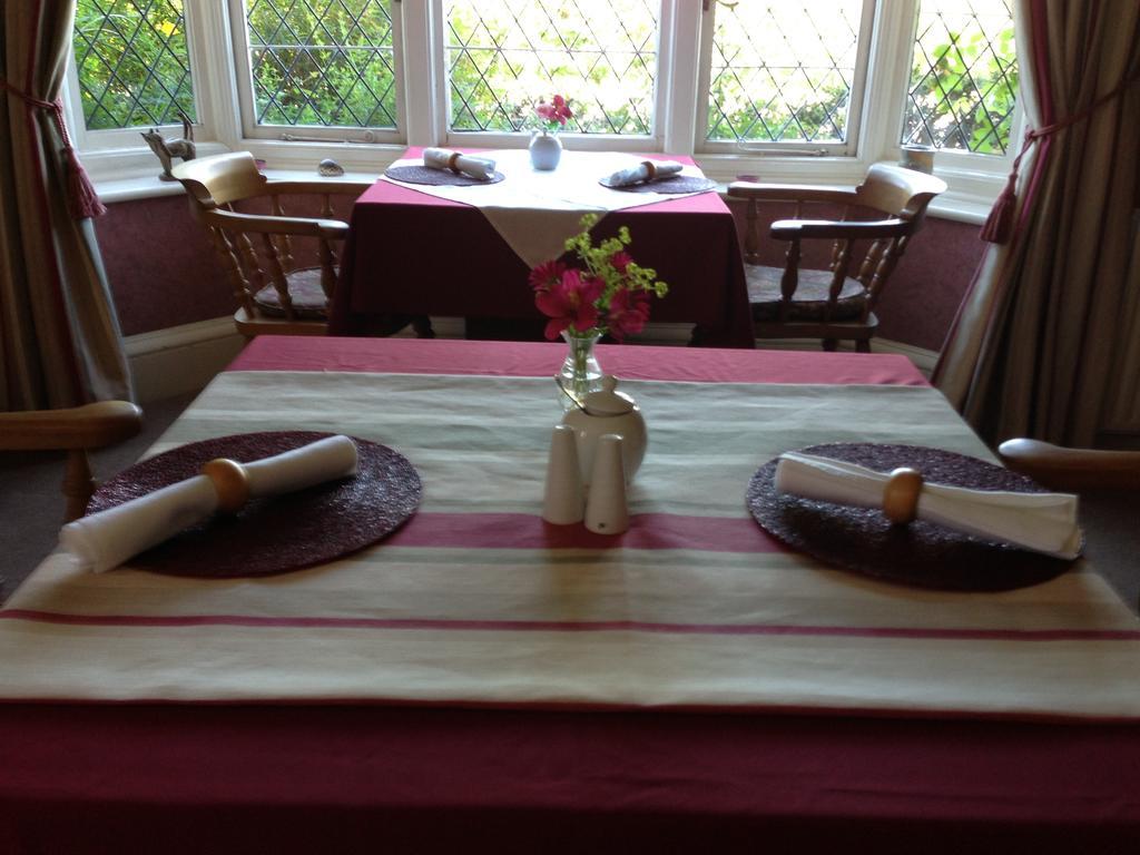 The Corner House Bed & Breakfast Рай Екстериор снимка
